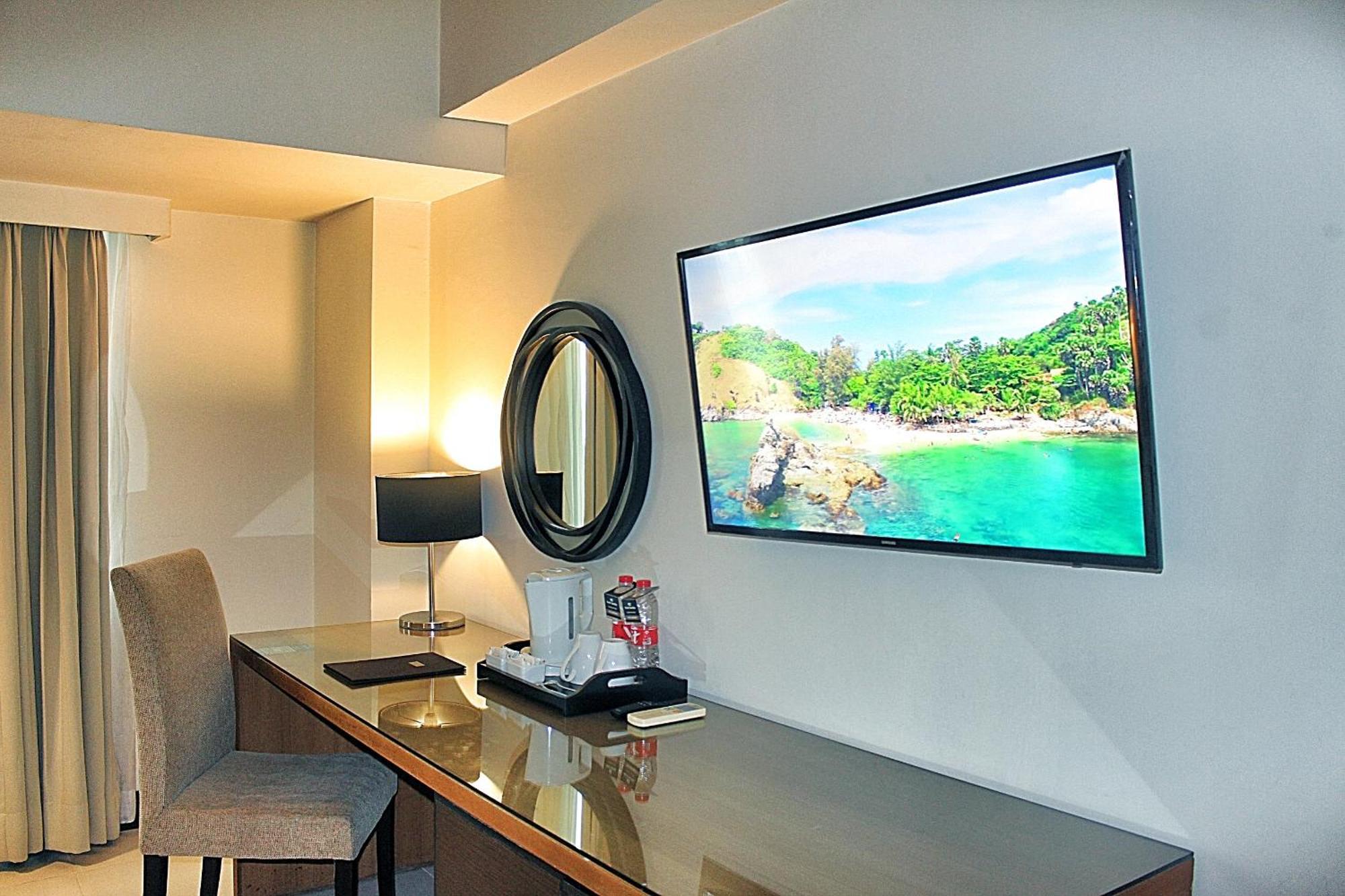 Hotel Santika Pandegiling - Surabaya Buitenkant foto